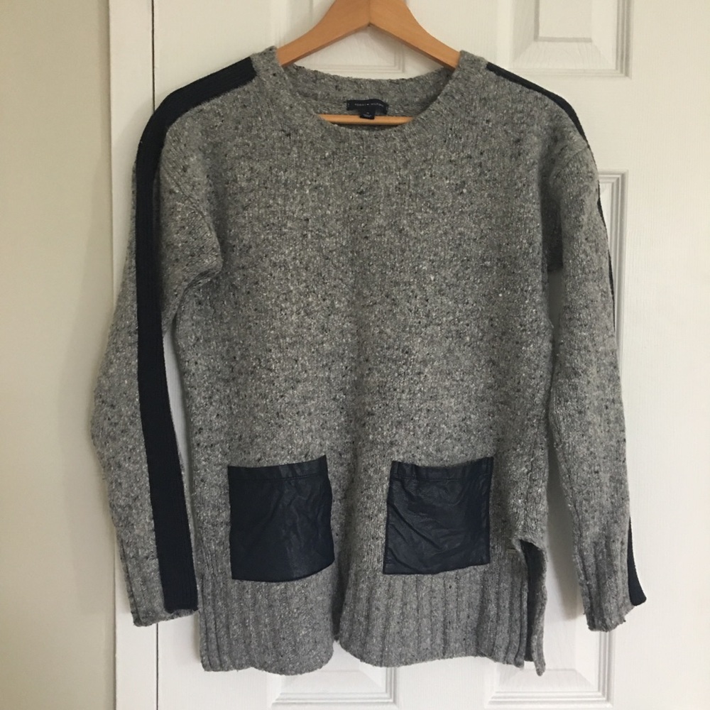 Tommy Hilfiger Sweater | size M